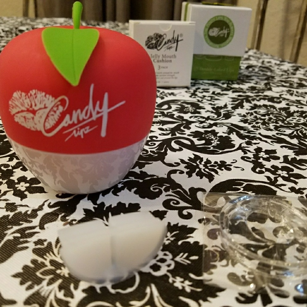 Candy Lipz bundle saved